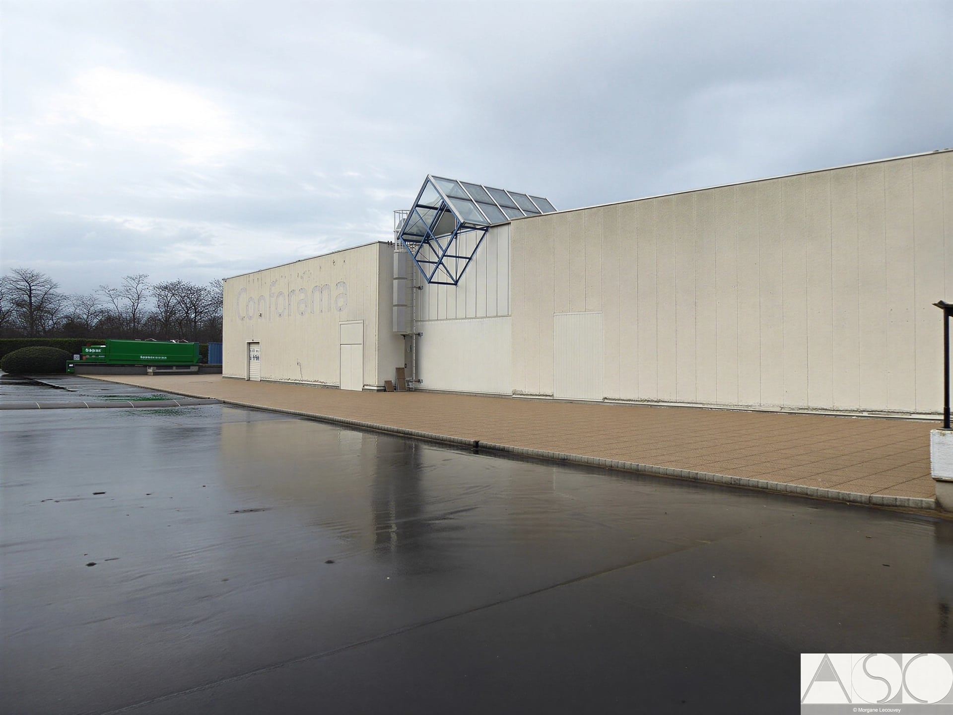 Avant travaux — Restructuration d'un Centre Commercial (Vue 5)